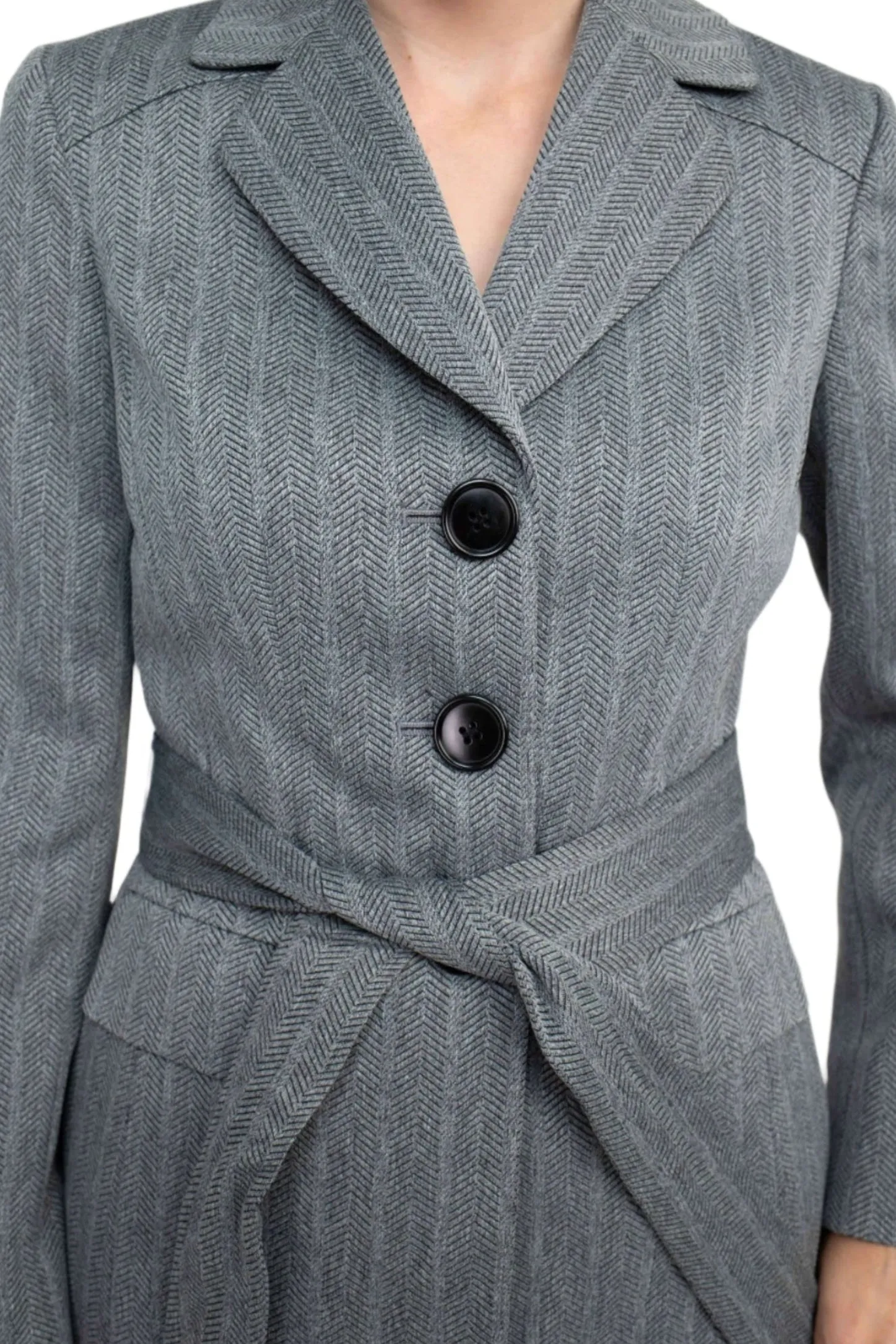 Le Suit Notched Collar 3 Button Tie Waist Flap Pockets Jacket with Button Hook Zipper Closure Pockets Crepe Pants Suit (Two Piece Set)
