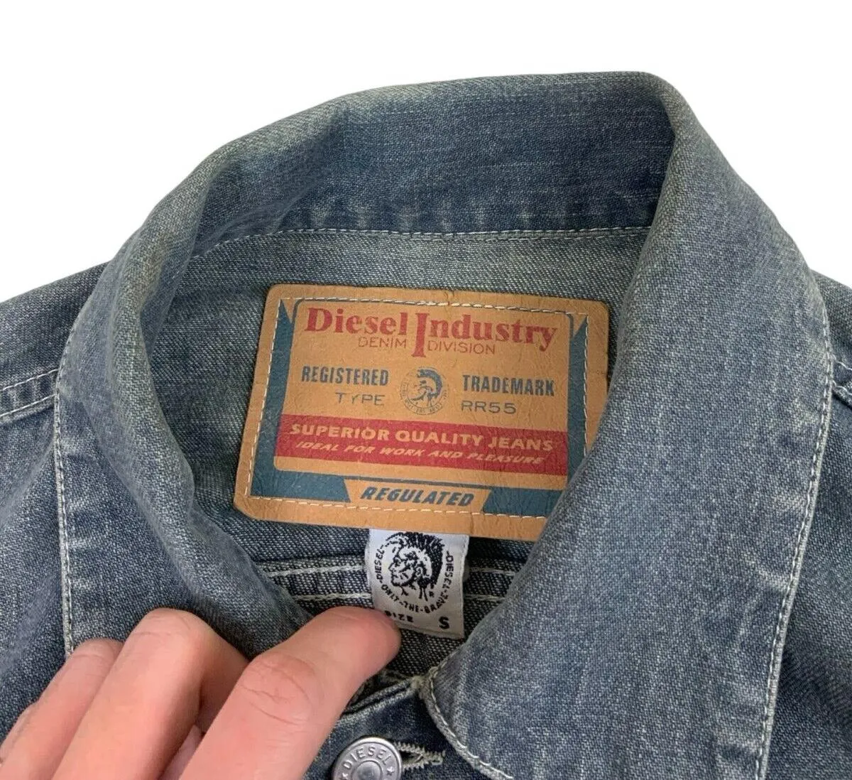 VTG 90s BLUE GREY DIESEL DENIM TRUCKER JACKET SIZE S